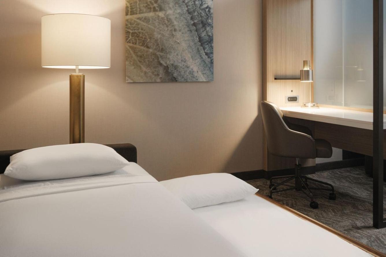 Springhill Suites By Marriott Lexington แฟรงค์ฟอร์ต ภายนอก รูปภาพ
