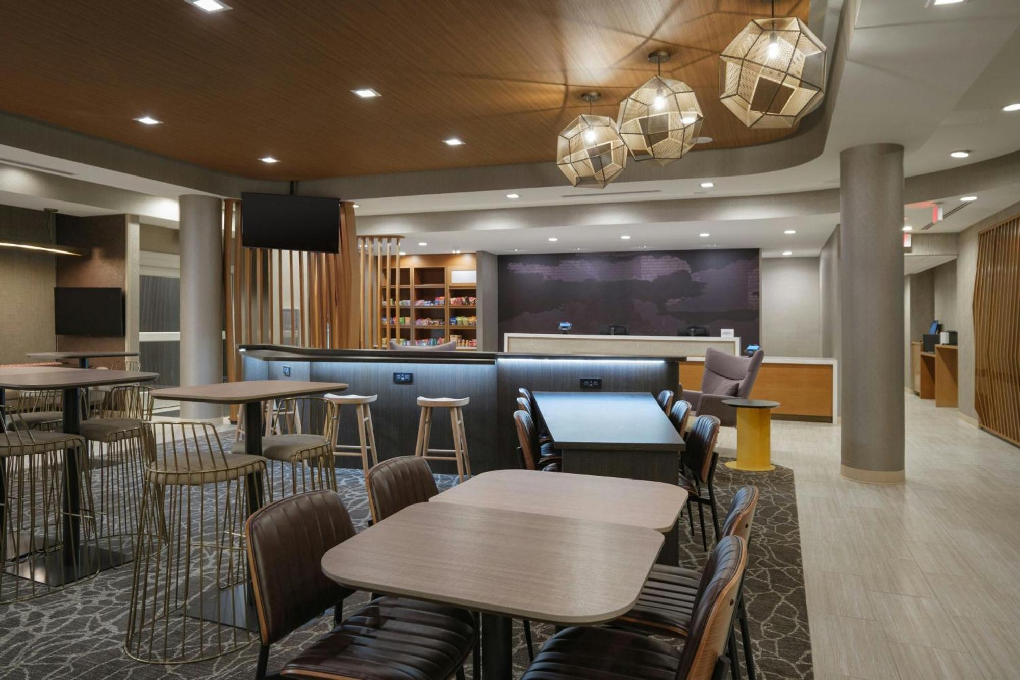 Springhill Suites By Marriott Lexington แฟรงค์ฟอร์ต ภายนอก รูปภาพ
